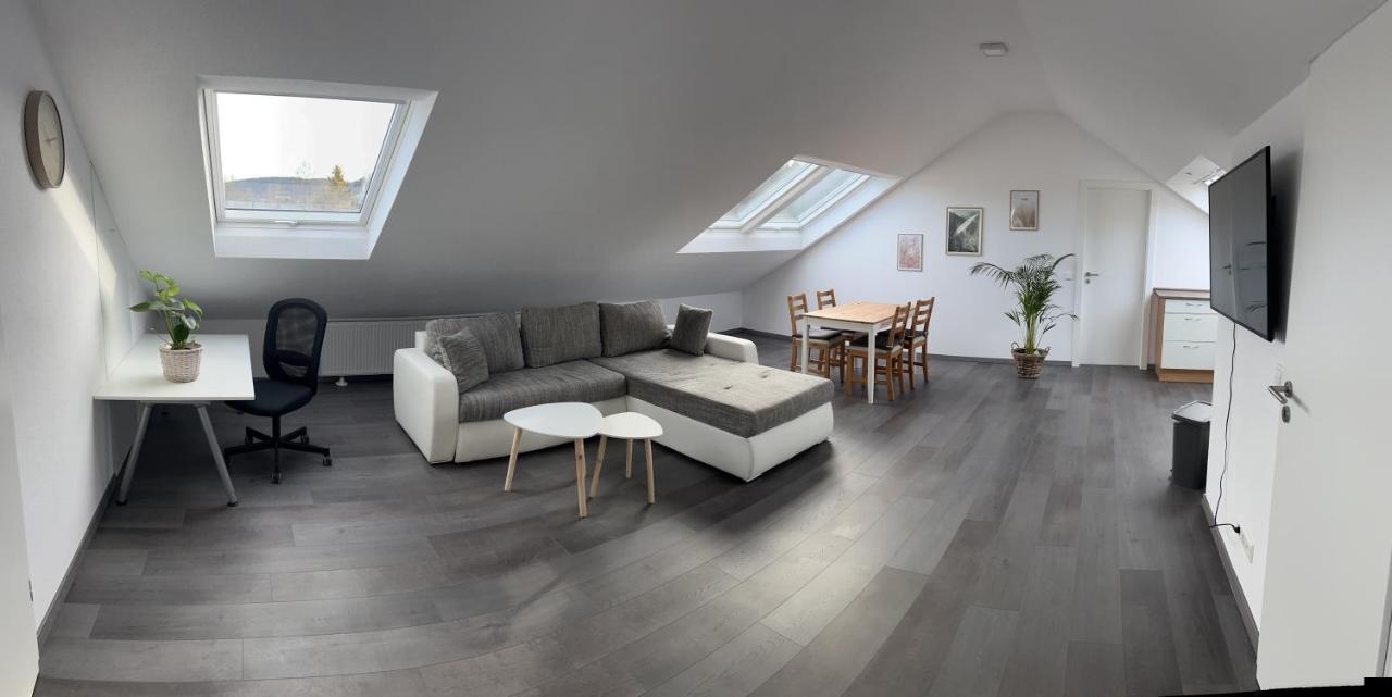 Unique Geraeumige 2 Zimmerwohnung In Tuttlingen Mit Netflix, Sauna Und Fitness Exterior foto